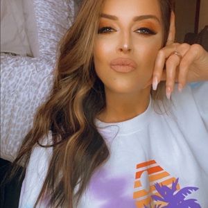 Meet your Posher, Shelby